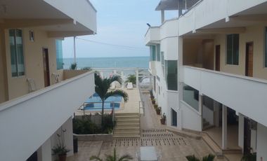 Vendo Hotel Tonsupa Frente Al Mar Sector San Carlos, 825 m², $750.000