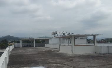 Vendo Hotel Tonsupa Frente Al Mar Sector San Carlos, 825 m², $750.000