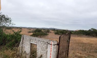 VILLAMIL PLAYAS VENDO 30,8 HAS DE TERRENO DIVERSOS USOS AL FILO DE LA CARRETERA PRINCIPAL