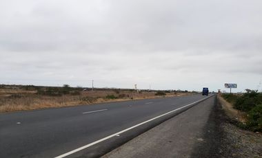 VILLAMIL PLAYAS VENDO 30,8 HAS DE TERRENO DIVERSOS USOS AL FILO DE LA CARRETERA PRINCIPAL