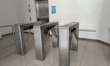 OFICINA en alquiler norte de cali desde 40M2 a 289 Edificio Empresarial zona Norte Versalles 4 piso con ascensor