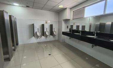 OFICINA en alquiler norte de cali desde 40M2 a 289 Edificio Empresarial zona Norte Versalles 4 piso con ascensor