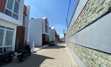 DIJUAL RUMAH SIAP HUNI PASTEUR BANDUNG CIMAHI DEKAT STASIUN CIMINDI 2 LANTAI MURAH