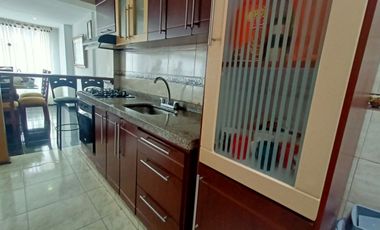 VENDO AMPLIA CASA EN CENTRO DE CAJICA