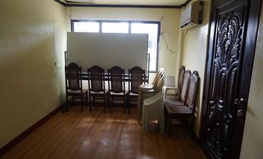 Commercial House for Rent at Brgy. Mabolo, Malolos City, Bulacan