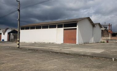 galpon de alquiler en la Via Montecristi