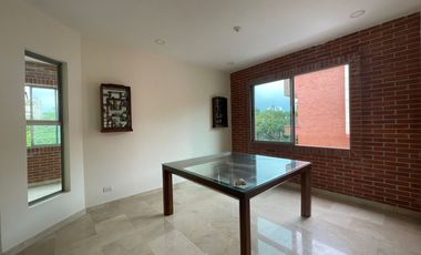 Casa Multifamiliar en Arriendo, Villa Campestre