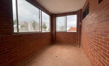 Casa Multifamiliar en Arriendo, Villa Campestre