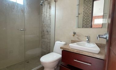 Casa Multifamiliar en Arriendo, Villa Campestre