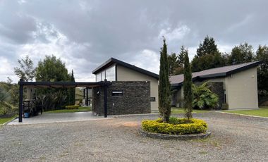 29C0D Casa Amoblada en arriendo en el sector Guarne