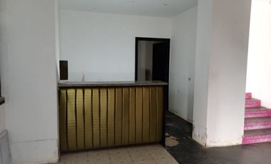 Local Comercial de alquiler en Kennedy Norte, ave Miguel H. Alcívar.