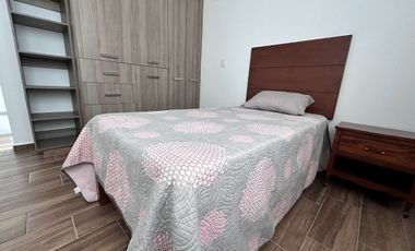 RENTA DE CASA AMUEBLADA CAPITALLA SALIDA LEON SILAO CON ALBERCA