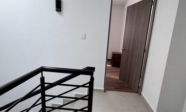 RENTA DE CASA AMUEBLADA CAPITALLA SALIDA LEON SILAO CON ALBERCA