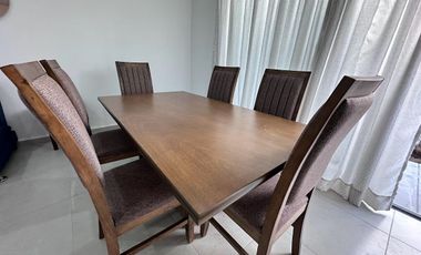 RENTA DE CASA AMUEBLADA CAPITALLA SALIDA LEON SILAO CON ALBERCA