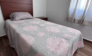 RENTA DE CASA AMUEBLADA CAPITALLA SALIDA LEON SILAO CON ALBERCA