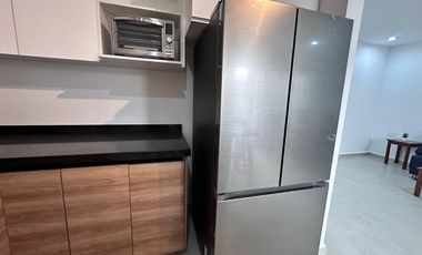 RENTA DE CASA AMUEBLADA CAPITALLA SALIDA LEON SILAO CON ALBERCA