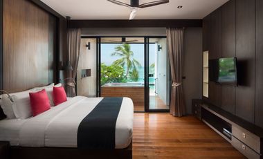 5 unit fully furnished luxury private Pool villa on a large white sandy beach for sale in Samui