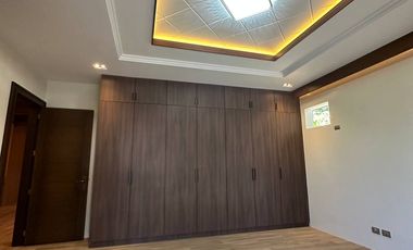 House and Lot for SALE in Ayala Alabang Village, Muntinlupa City