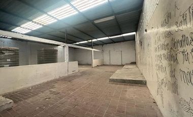 VENTA DE BODEGA CON USO DE SUELO INDUSTRIAL, AL NORTE DE LA CIUDAD. (ALE)
