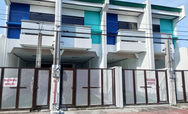 For sale 2 Storey RFO Townhouse with 3 Bedroom and 2 Car Garage in Marikina Heights PH2796