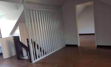 🌇 Modern Makati Townhouse – 4 Bedroom, Semi-Furnished, Prime Location! 🏡