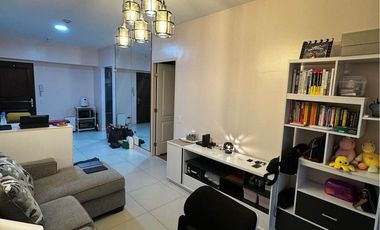 FOR LEASE: 1 Bedroom unit in Two Serendra-Aston, BGC