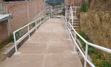 VENTA CASA TICA TICA CUSCO 175M2