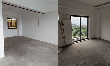 3 units for sale in Escalades South Metro starts in 600k