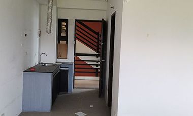 3 units for sale in Escalades South Metro starts in 600k