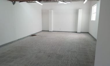 PR18234 Bodega u oficina en arriendo en el sector Conquistadores