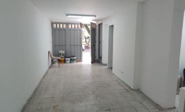 PR18234 Bodega u oficina en arriendo en el sector Conquistadores