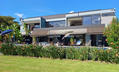 Gorgeous Home with Pool, Steam Room + Extras, Heart of llanogrande/Tablazo