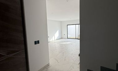 CASA EN VENTA EN SAN ANGELO, AGUASCALIENTES *Zona TEC*