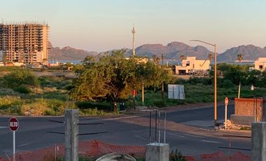 EN VENTA CONDOMINIO NUEVO A UNA CUADRA DE LA PLAYA, SAN CARLOS, SONORA.