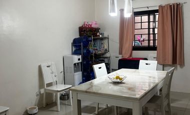 Duplex House in BF Homes