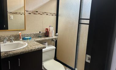 VENTA DE HERMOSA Y AMPLIA VILLA EN VIA A SAMBORONDON PRIMEROS KILOMETROS