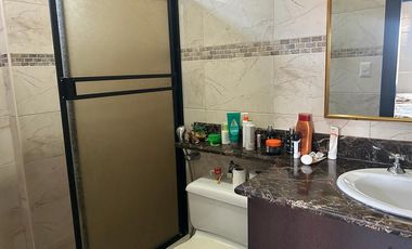 VENTA DE HERMOSA Y AMPLIA VILLA EN VIA A SAMBORONDON PRIMEROS KILOMETROS