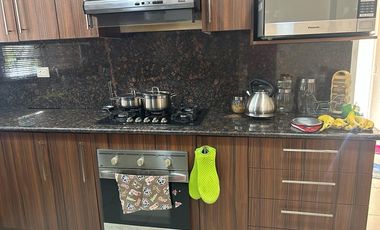 VENTA DE HERMOSA Y AMPLIA VILLA EN VIA A SAMBORONDON PRIMEROS KILOMETROS