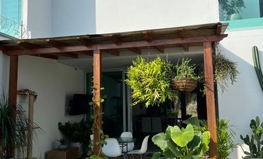 SE VENDE CASA EN EL EXCLUSIVO SECTOR DE VENECIA