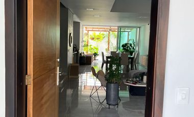 SE VENDE CASA EN EL EXCLUSIVO SECTOR DE VENECIA
