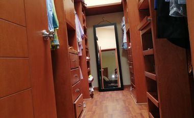 HERMOSA RESIDENCIA EN BUGAMBILIAS 2DA SECCIÓN