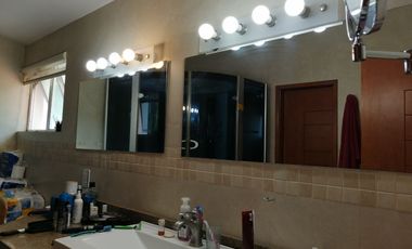 HERMOSA RESIDENCIA EN BUGAMBILIAS 2DA SECCIÓN