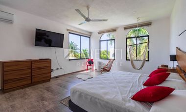 Casa en Venta, Villa Sicilia Zona Hotelera, Cancún Quintana Roo.