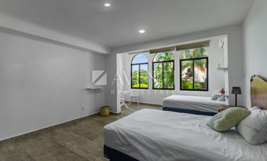 Casa en Venta, Villa Sicilia Zona Hotelera, Cancún Quintana Roo.