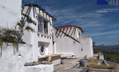 R303 Residencia en Venta para Remodelar 4 recamaras Porto Ixtapa