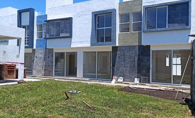 Una Casa Condominio en Centro de Emiliano Zapata Morelos