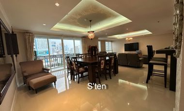 For Sale and Rent : Sukhumvit soi 11 Luxury Condo for Sale 4-bed 4-bath & 1-storage, Bangkok, Thailand