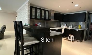 For Sale and Rent : Sukhumvit soi 11 Luxury Condo for Sale 4-bed 4-bath & 1-storage, Bangkok, Thailand