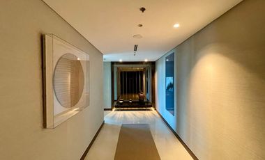331 sqm 3BR Condo  in Two Roxas Triangle for Sale