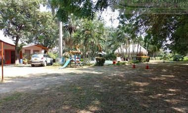 ALQUILAMOS HERMOSA CASA CAMPESTRE CON PISCINA PRIVADA.